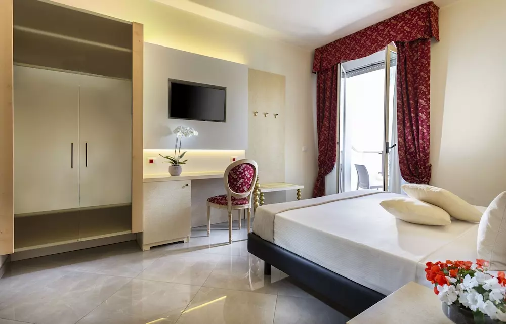 Hotel Gallia Palace 해외숙소 예약할땐 - 야놀자