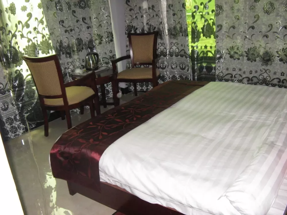 Dar es Salaam Shekilango Road, Kijitonyama 사진, 가격, 위치소개 | NOL