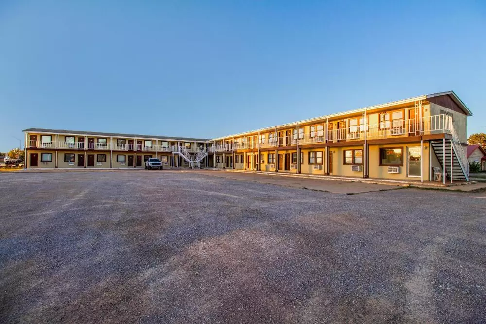 Crossroads Motel Seiling US 60 해외숙소 예약할땐 야놀자